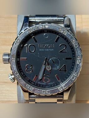 Nixon The 51-30 "Simplify" Black Silver Men's Surf Analog Tide Watch RUNS READ